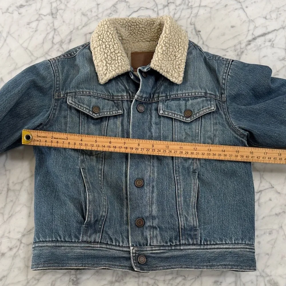 GAP kids sherpa